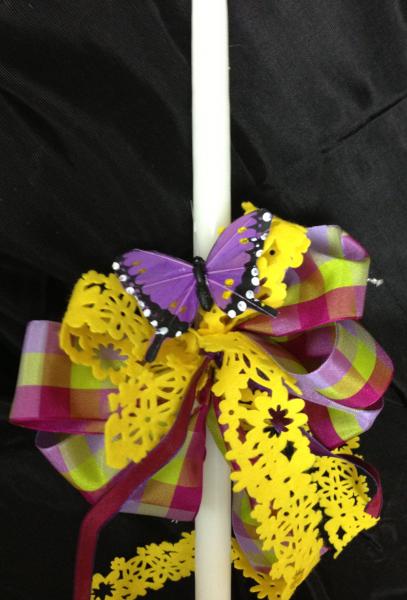 Butterflies and felt ribbon accent silk in various colors. 